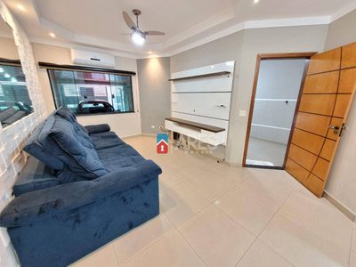 Casa, 3 quartos, 131 m² - Foto 1