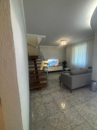 Casa, 4 quartos, 300 m² - Foto 1