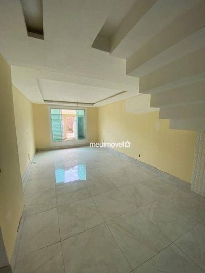 Casa, 4 quartos, 236 m² - Foto 3