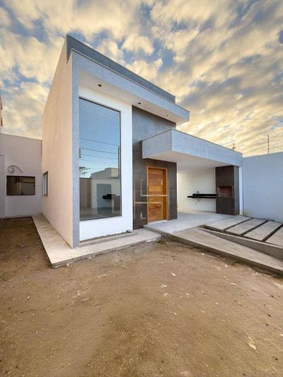 Casa, 3 quartos, 114 m² - Foto 1