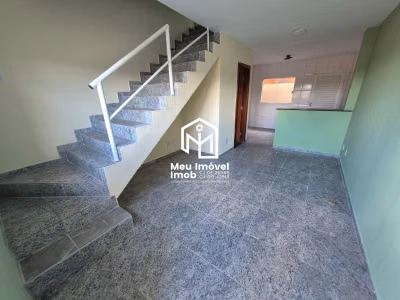 Casa, 2 quartos, 61 m² - Foto 1