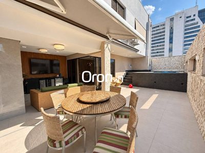 Cobertura, 3 quartos, 253 m² - Foto 1