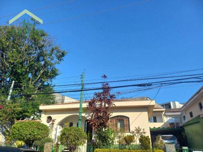 Casa, 3 quartos, 267 m² - Foto 1