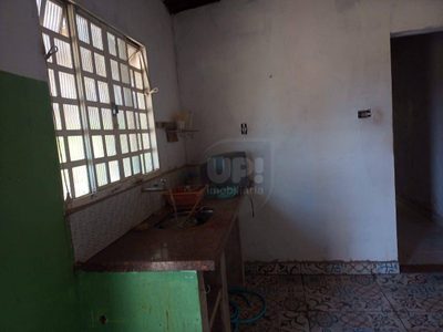 Chácara, 2 quartos, 1360 m² - Foto 2