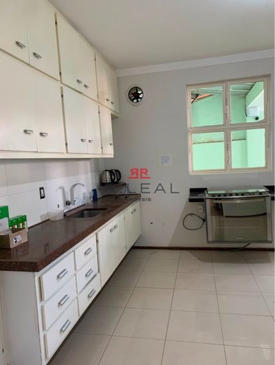 Casa, 4 quartos, 323 m² - Foto 3