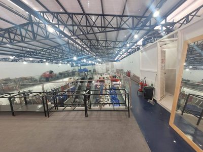 Sala-Conjunto, 558 m² - Foto 1