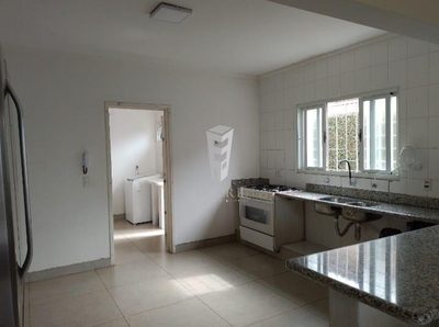 Sobrado, 2 quartos, 680 m² - Foto 4
