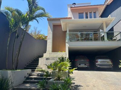 Casa, 4 quartos, 300 m² - Foto 1