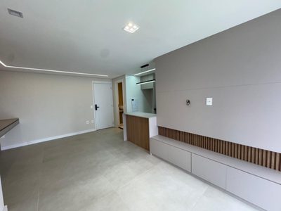 Apartamento, 3 quartos, 198 m² - Foto 2