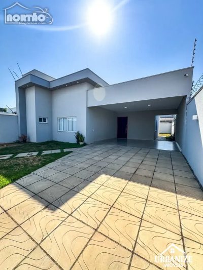 Casa, 4 quartos - Foto 1