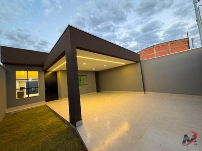 Casa, 3 quartos, 132 m² - Foto 1
