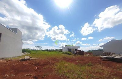 Loteamento e Condomínio, 200 m² - Foto 1