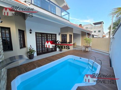 Sobrado, 4 quartos, 260 m² - Foto 1