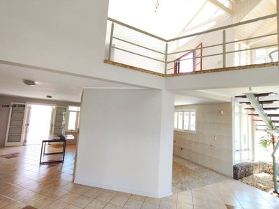 Casa, 5 quartos, 613 m² - Foto 1