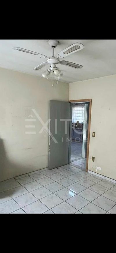 Casa, 2 quartos, 250 m² - Foto 4