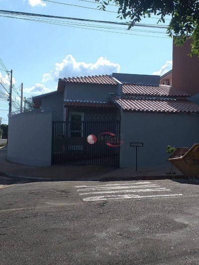 Casa, 2 quartos, 60 m² - Foto 1