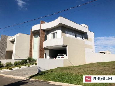 Casa, 3 quartos, 221 m² - Foto 2
