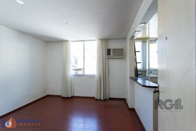 Apartamento, 1 quarto, 37 m² - Foto 1