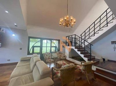 Casa, 4 quartos, 330 m² - Foto 1