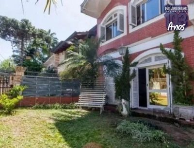 Casa, 4 quartos, 242 m² - Foto 2