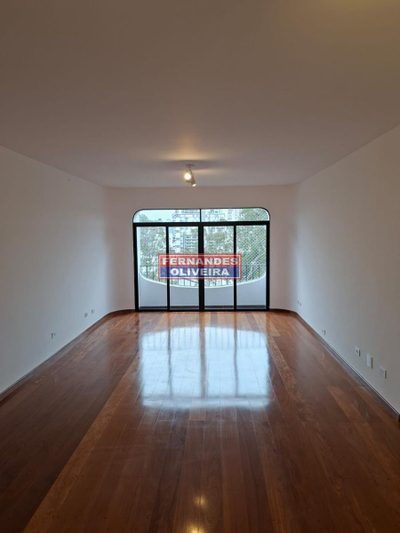 Apartamento, 3 quartos, 150 m² - Foto 1