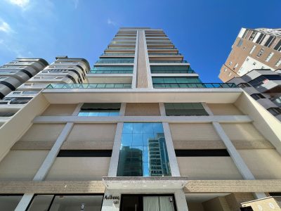 Apartamento, 3 quartos, 131 m² - Foto 1