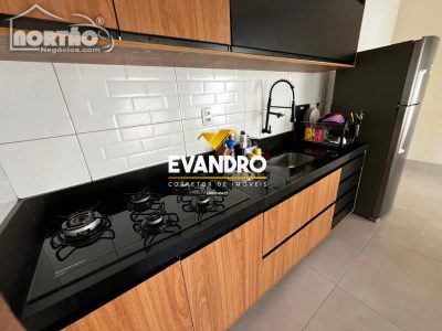 Casa, 2 quartos, 70 m² - Foto 2