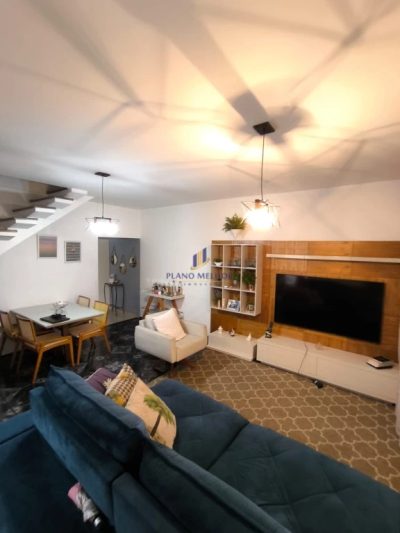 Casa, 3 quartos, 240 m² - Foto 1