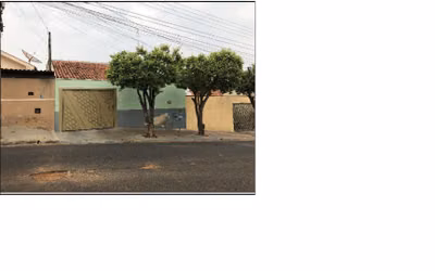 Casa, 2 quartos, 216 m² - Foto 1