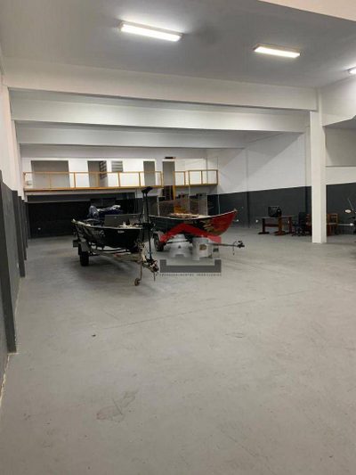 Depósito-Galpão, 300 m² - Foto 1