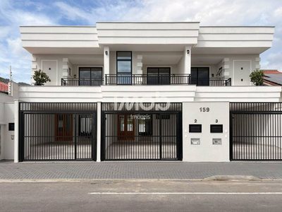 Casa, 3 quartos, 158 m² - Foto 1