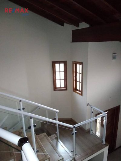 Casa, 3 quartos, 210 m² - Foto 4