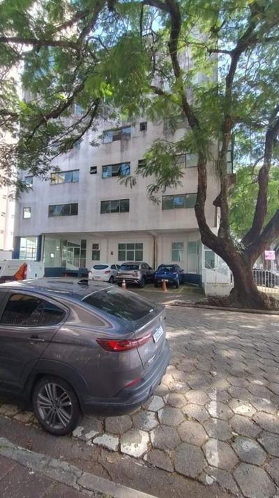 Prédio Inteiro - Foto 2