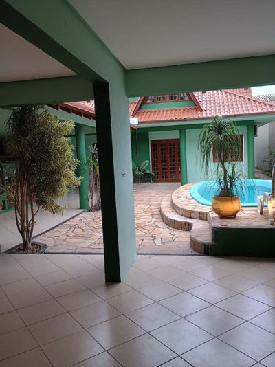 Casa, 3 quartos, 223 m² - Foto 2