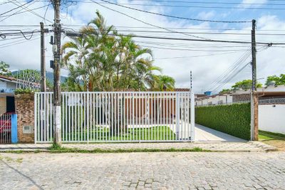 Apartamento, 3 quartos, 216 m² - Foto 2