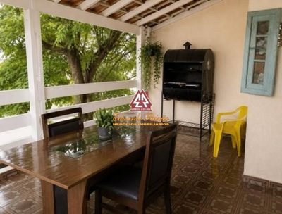 Sobrado, 3 quartos, 200 m² - Foto 1