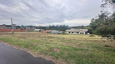 Loteamento e Condomínio, 1000 m² - Foto 1
