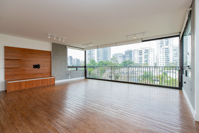 Apartamento, 3 quartos, 157 m² - Foto 1