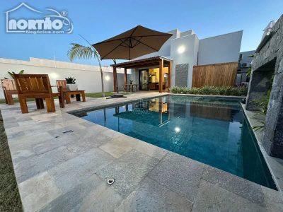 Casa, 1 quarto, 220 m² - Foto 2