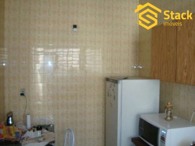 Casa, 3 quartos, 190 m² - Foto 2