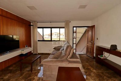 Sobrado, 3 quartos, 245 m² - Foto 4