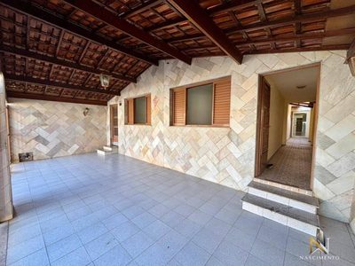 Casa, 4 quartos, 250 m² - Foto 2