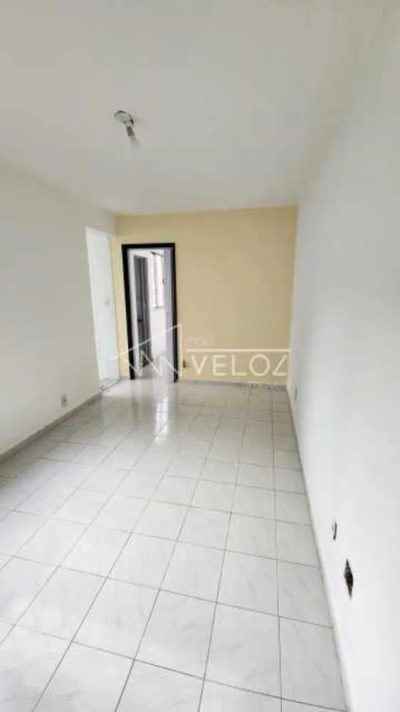 Apartamento, 1 quarto, 37 m² - Foto 3