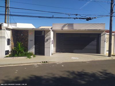 Casa, 2 quartos, 159 m² - Foto 1