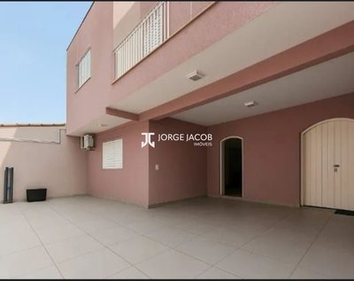 Casa, 3 quartos, 154 m² - Foto 1