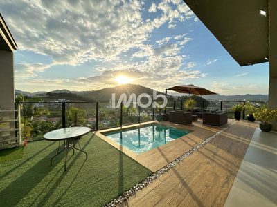 Casa, 3 quartos, 200 m² - Foto 1