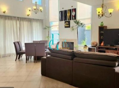 Casa, 4 quartos, 298 m² - Foto 2