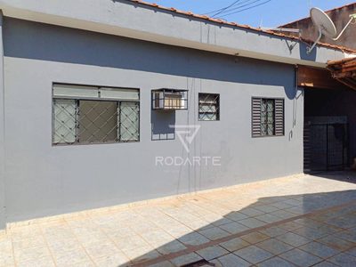 Casa, 4 quartos, 148 m² - Foto 1