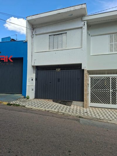Casa, 3 quartos, 168 m² - Foto 1