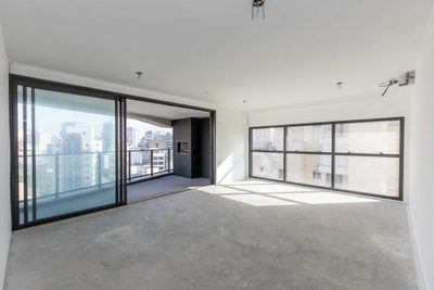Apartamento, 3 quartos, 152 m² - Foto 1